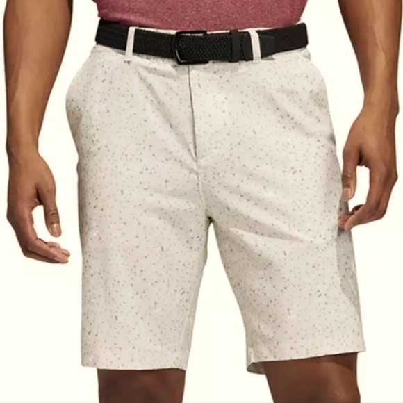 Adidas Tan Golf Shorts Size 40 NWT - Picture 1 of 10